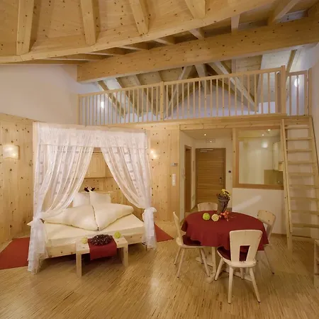 Garni Alpenstern Bed & Breakfast *